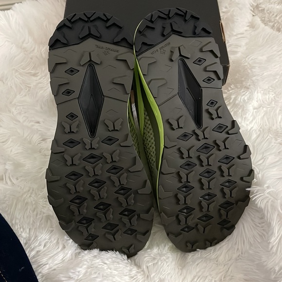 THE NORTH-FACE Unisex Vectin sneakers!  Size 8 (men ) /Size 9 (women) - Picture 6 of 7